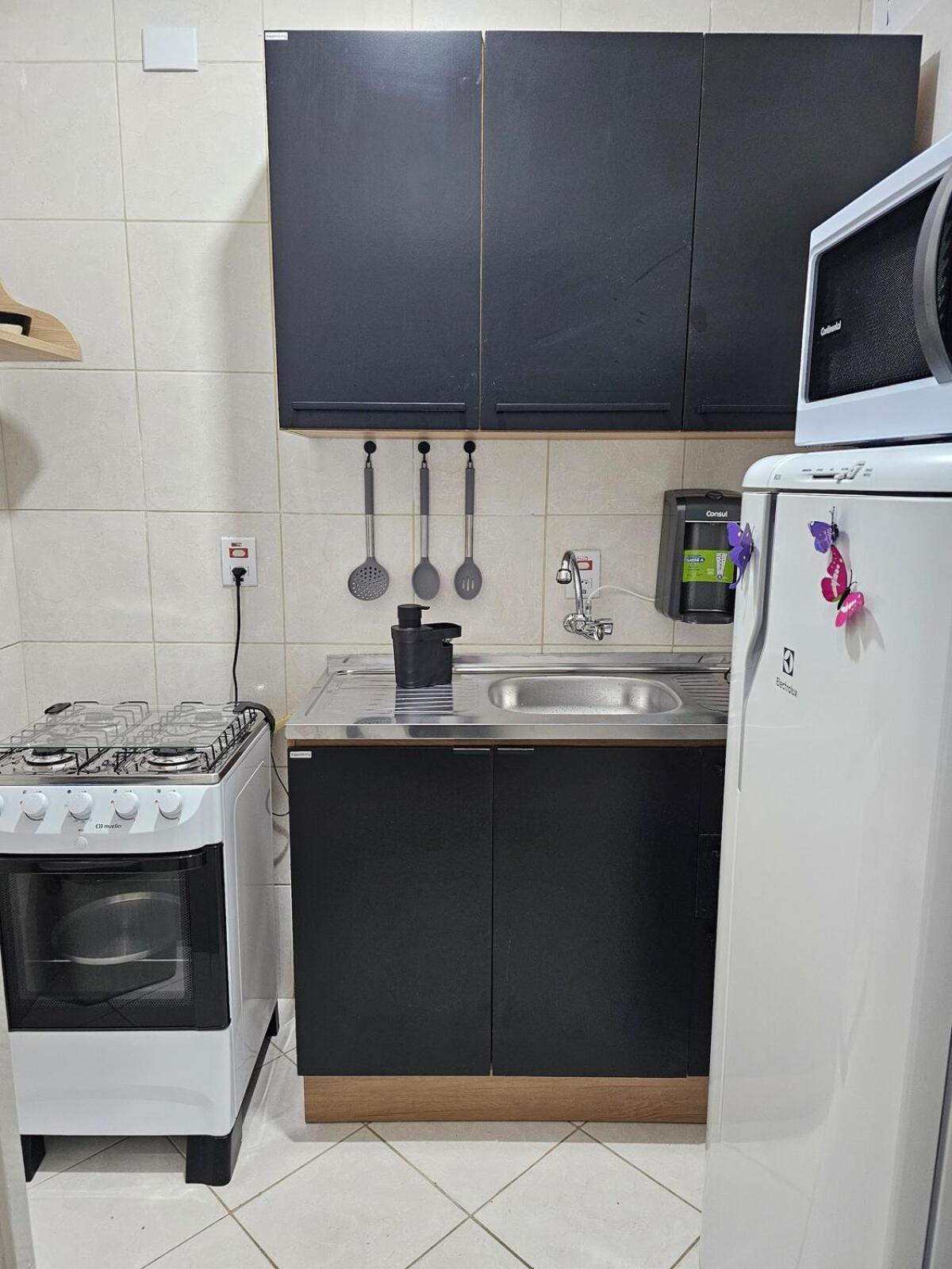 Apartamento Consulado Americano, 40 Metros Do Consulado Com Garagem Porto Alegre